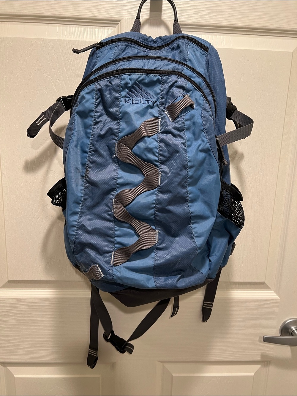 Kelty Blue Redwing Cadence Hiking Backpack